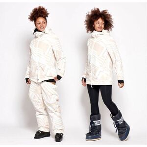 Free People - Limited Edition Acclimate Snow Suit size Small